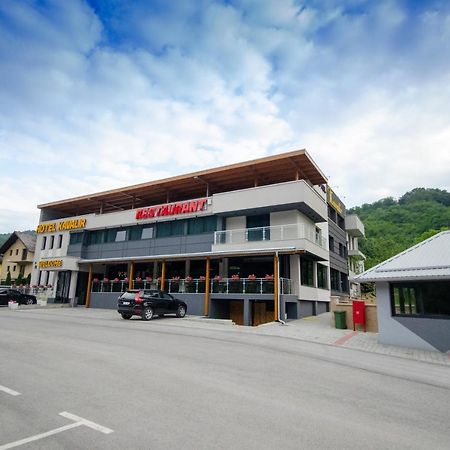 Hotel Kavalir Zepce المظهر الخارجي الصورة