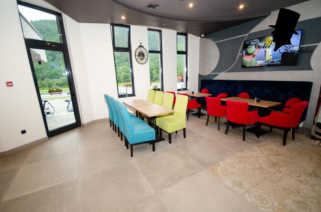 Hotel Kavalir Zepce المظهر الخارجي الصورة
