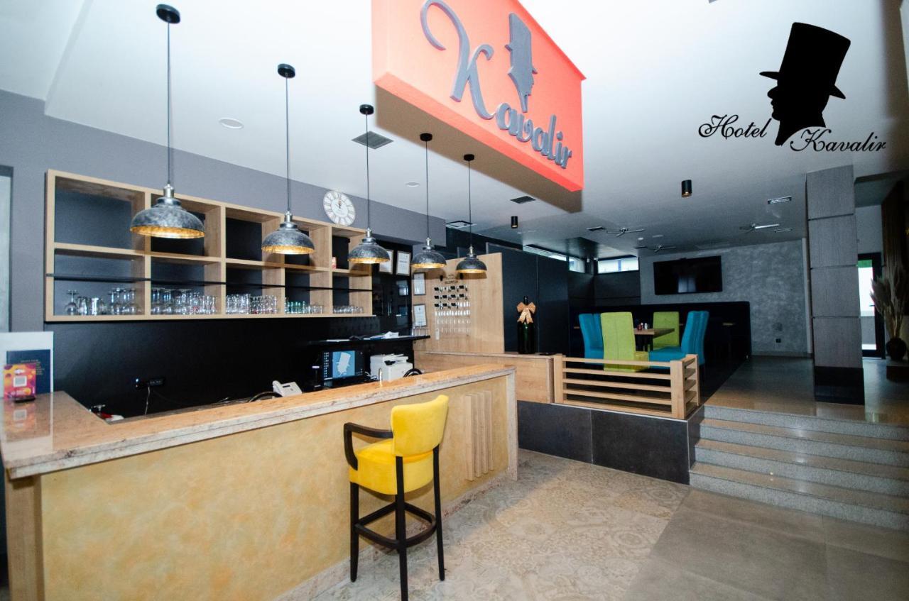 Hotel Kavalir Zepce المظهر الخارجي الصورة